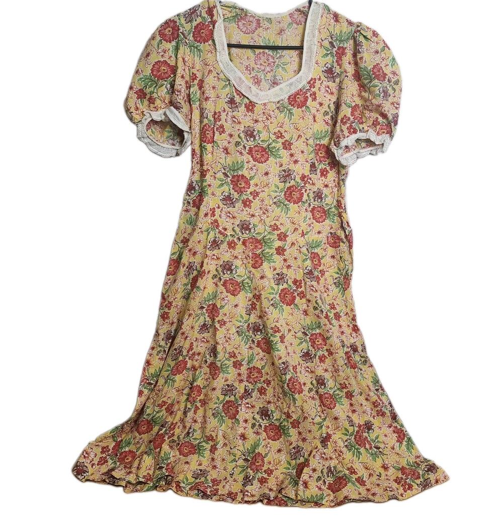 Women’s Floral handmade prairie Ruffle dress No Size Tag